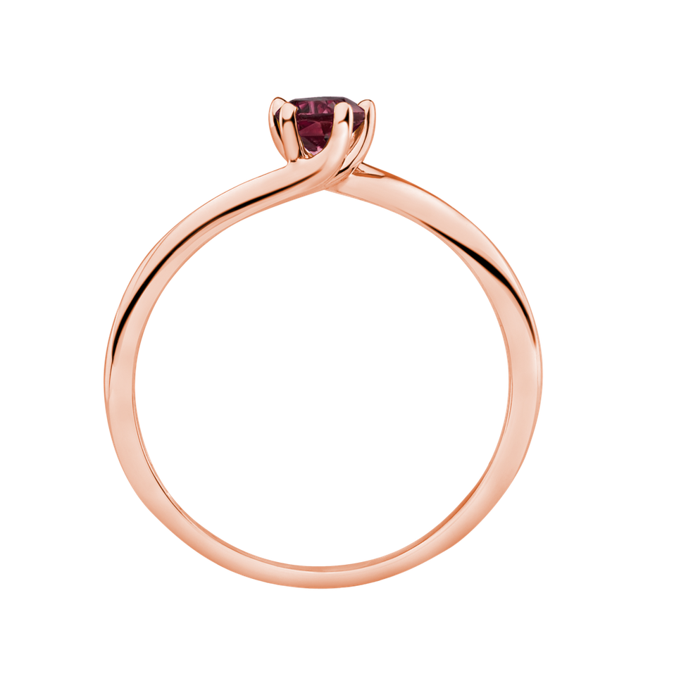 Ring with Rhodolite Bonbon