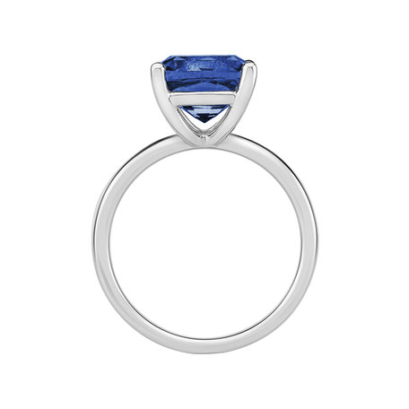 Ring with Tanzanite Bonbon