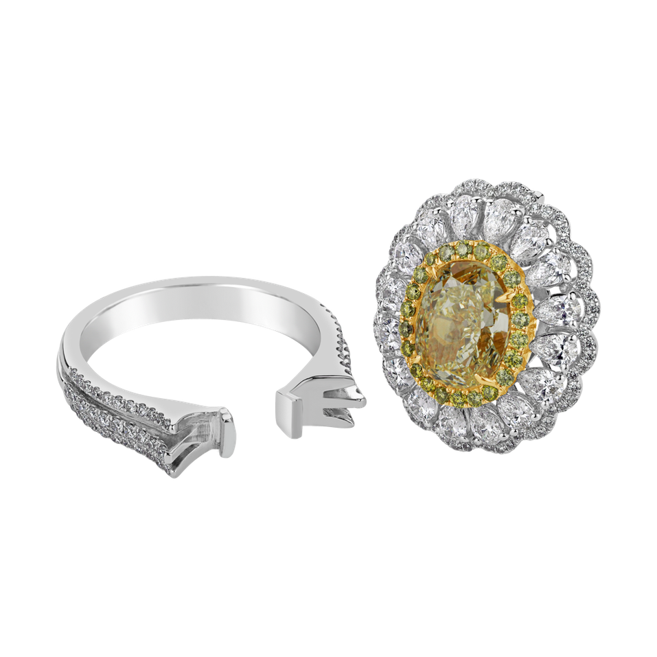 Ring with yellow and white diamonds Cinderella Charm