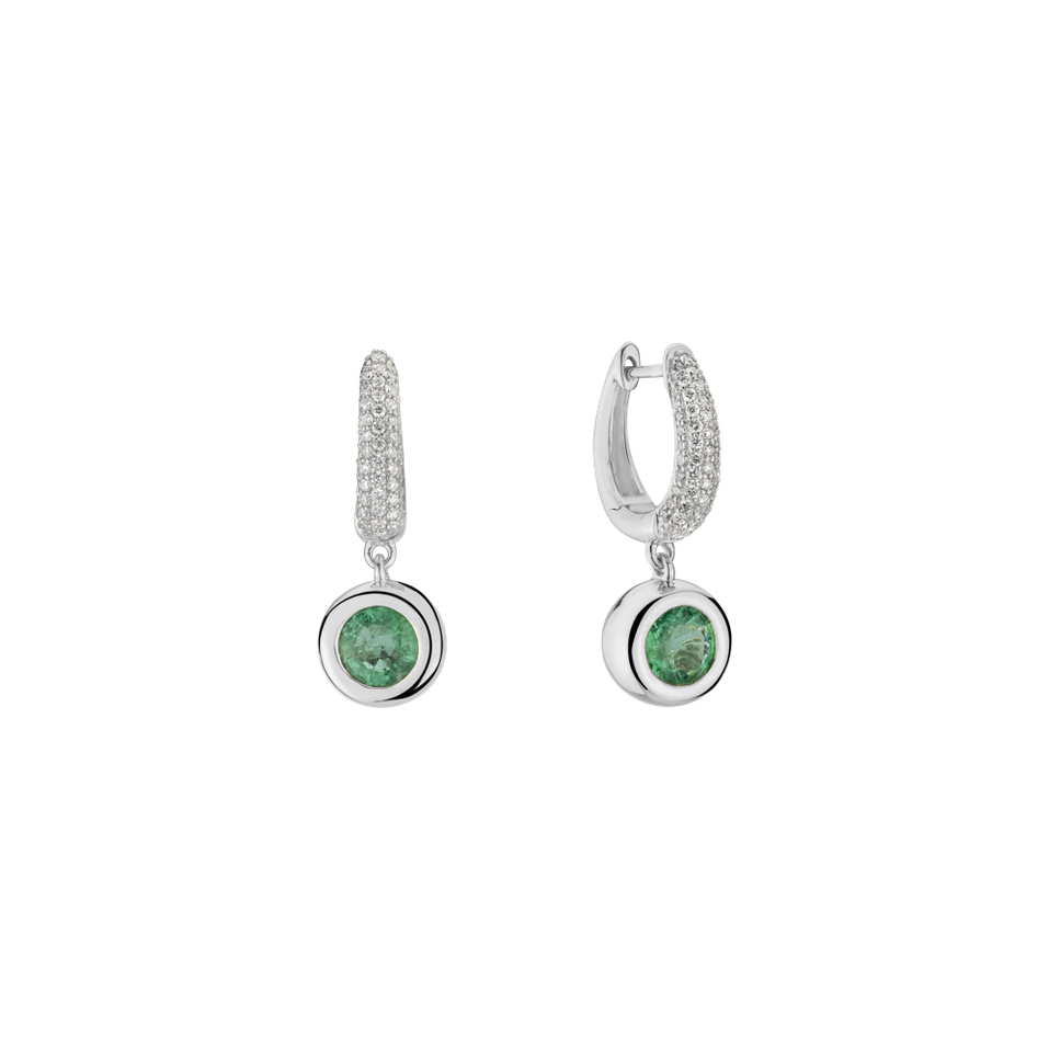 Diamond earrings with Emerald Starshine Essence
