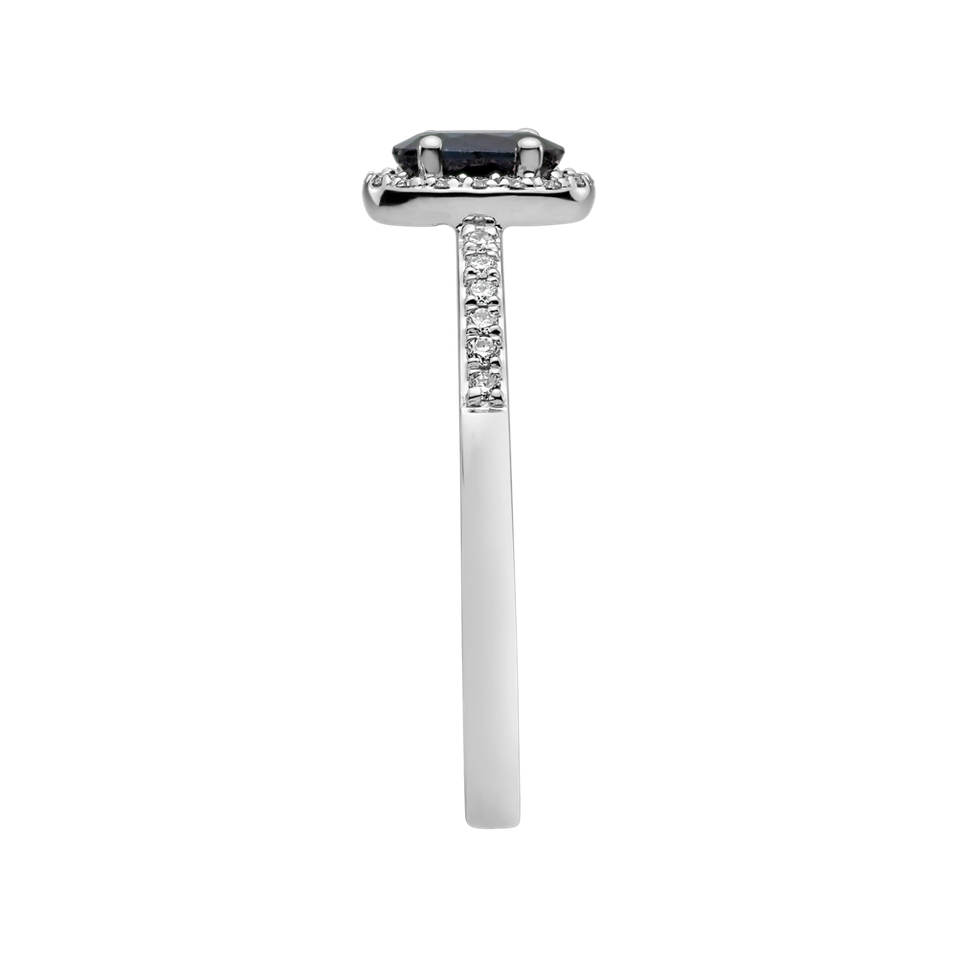 Diamond ring with Sapphire Princess