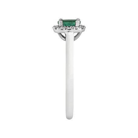 Diamond ring with Emerald Princess