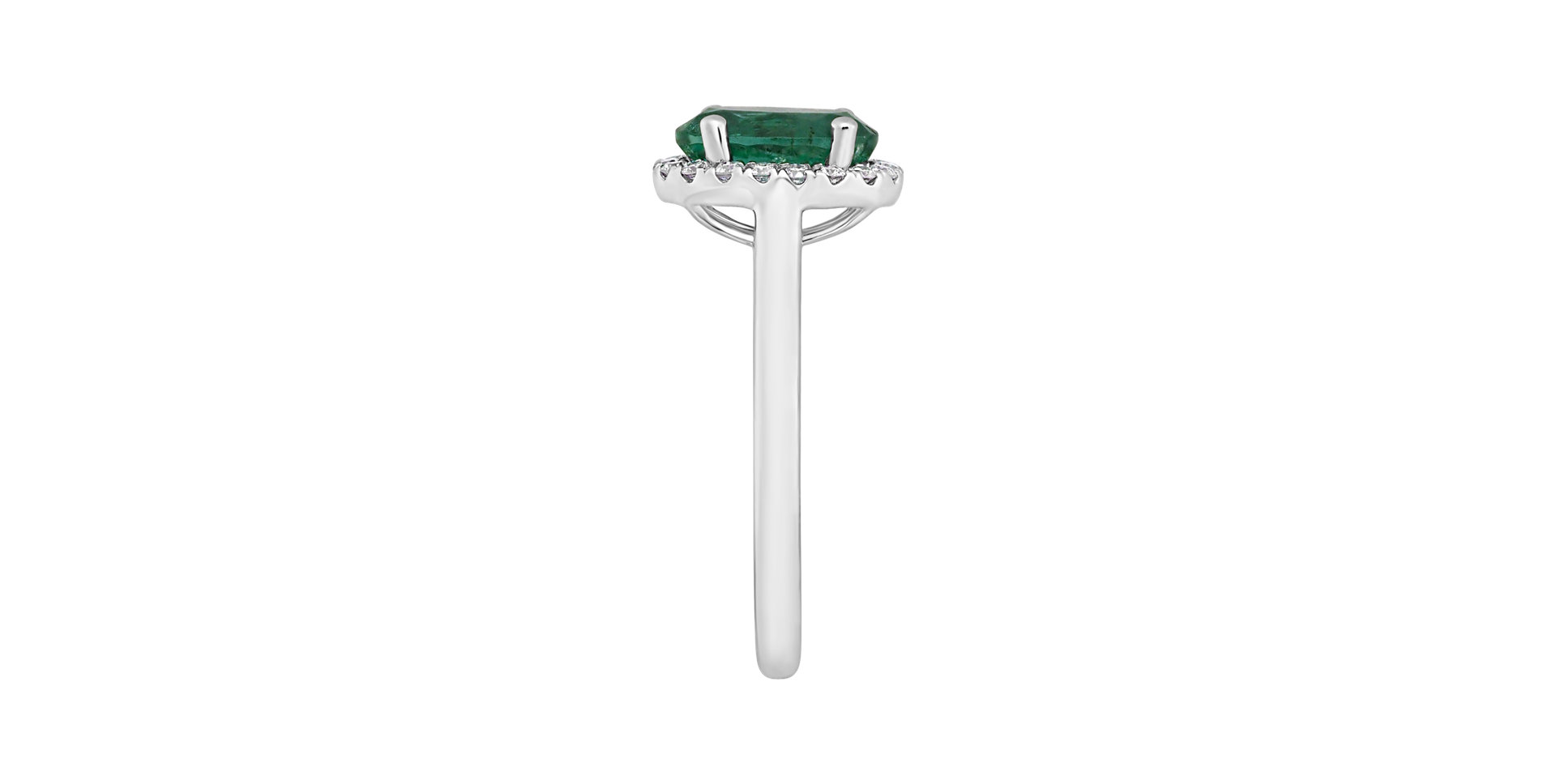 Diamond ring with Emerald Princess