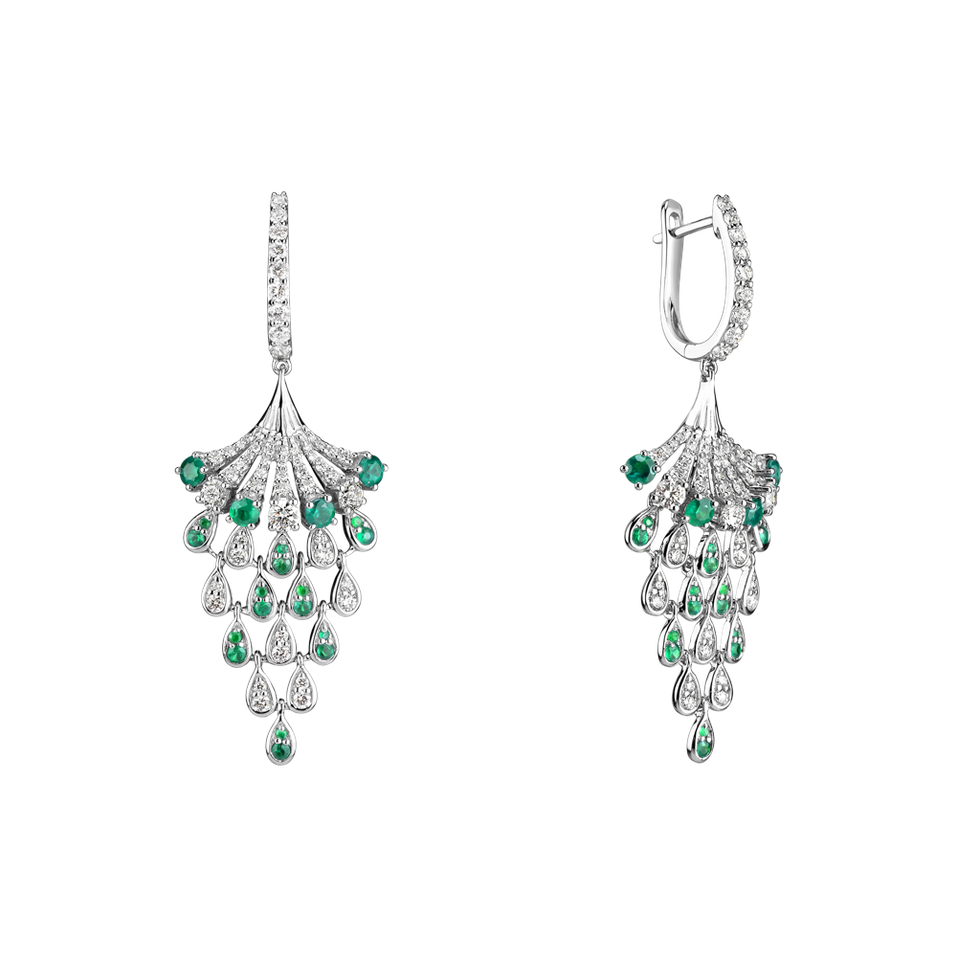 Diamond earrings and Emerald Royal Mesh