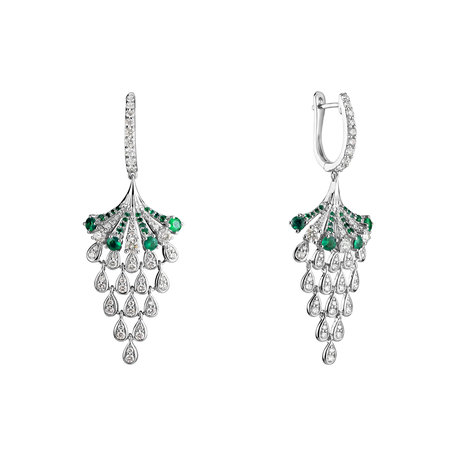 Diamond earrings and Emerald Royal Mesh