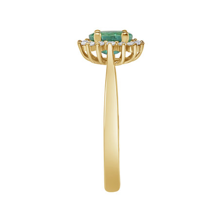 Diamond ring with Emerald Princess