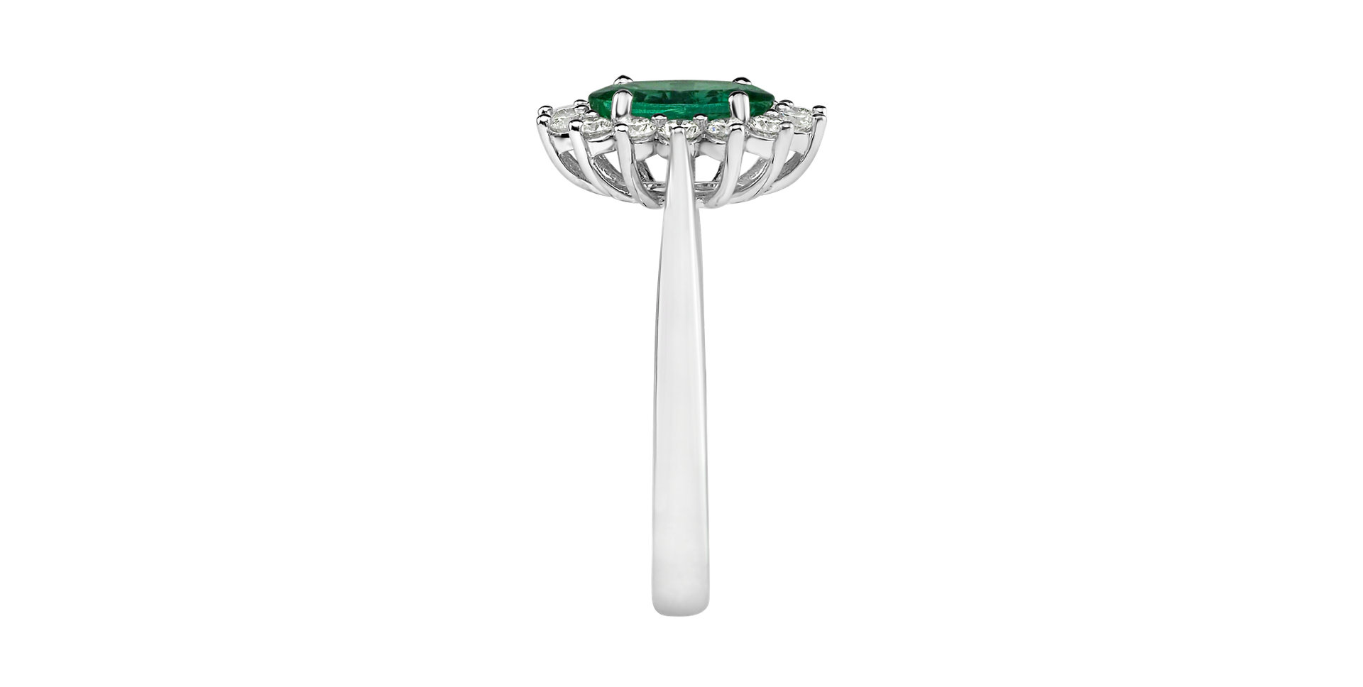 Diamond ring with Emerald Princess