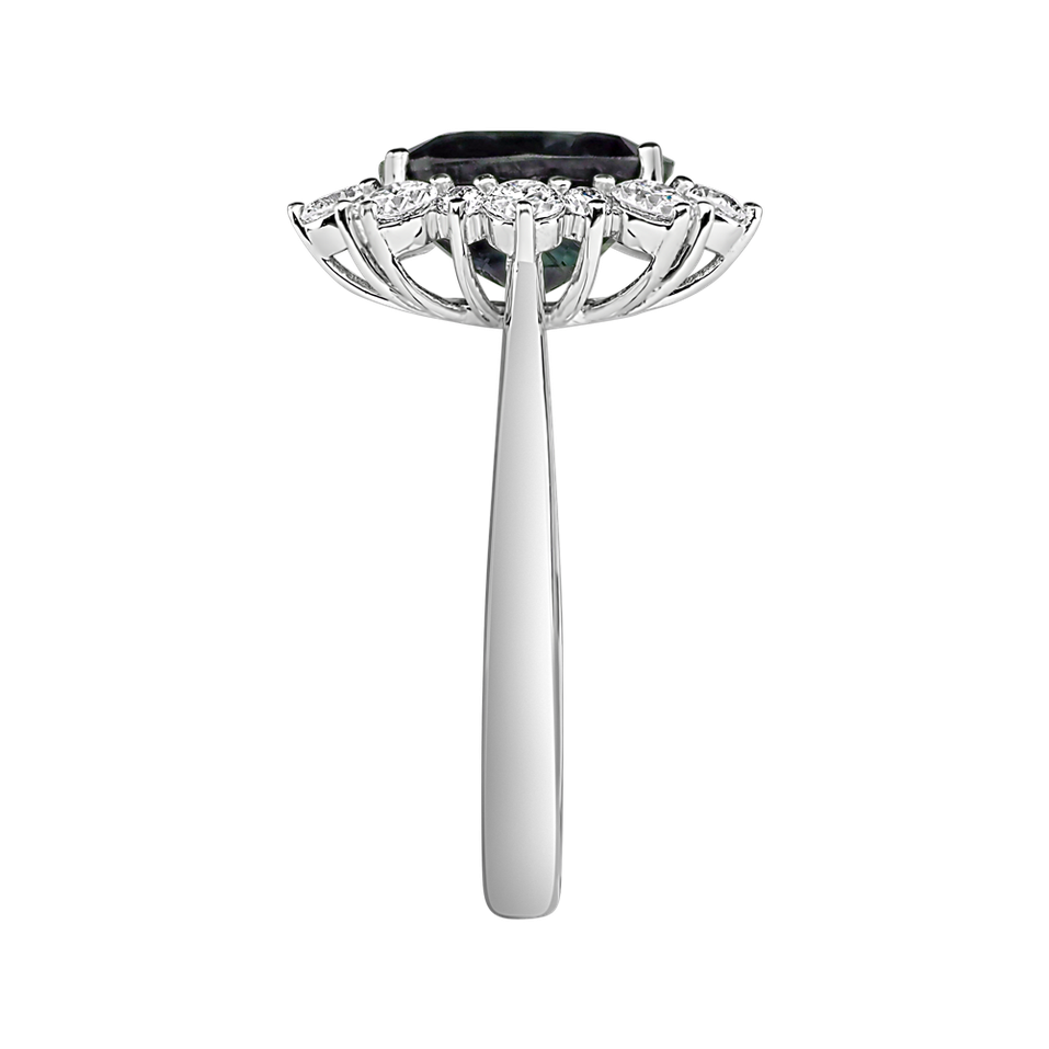 Diamond ring with Sapphire Princess