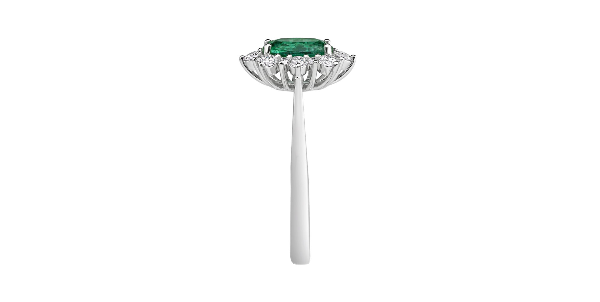 Diamond ring with Emerald Princess