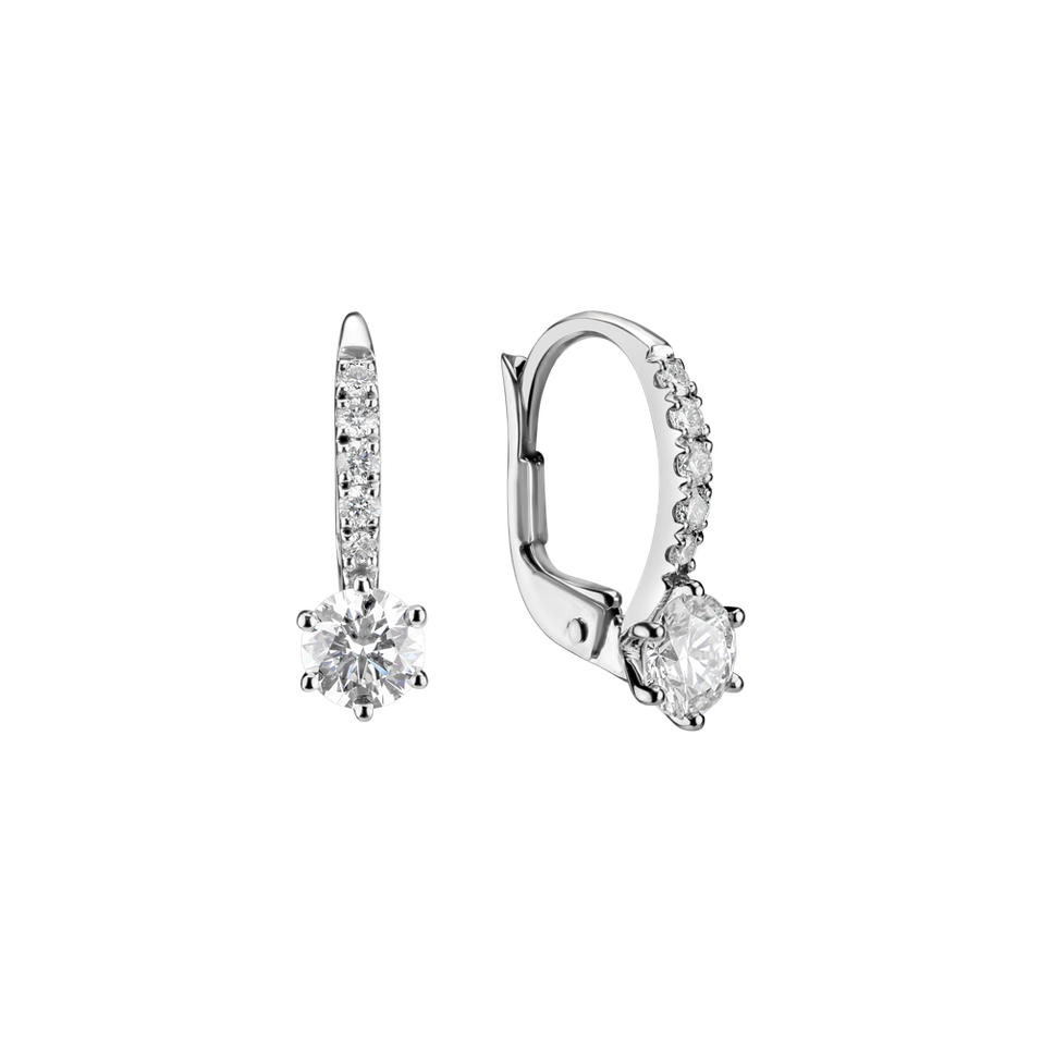 Diamond earrings Sparkless