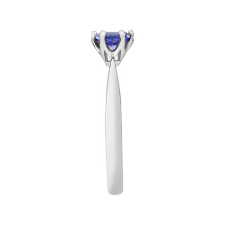 Ring with Tanzanite Bonbon