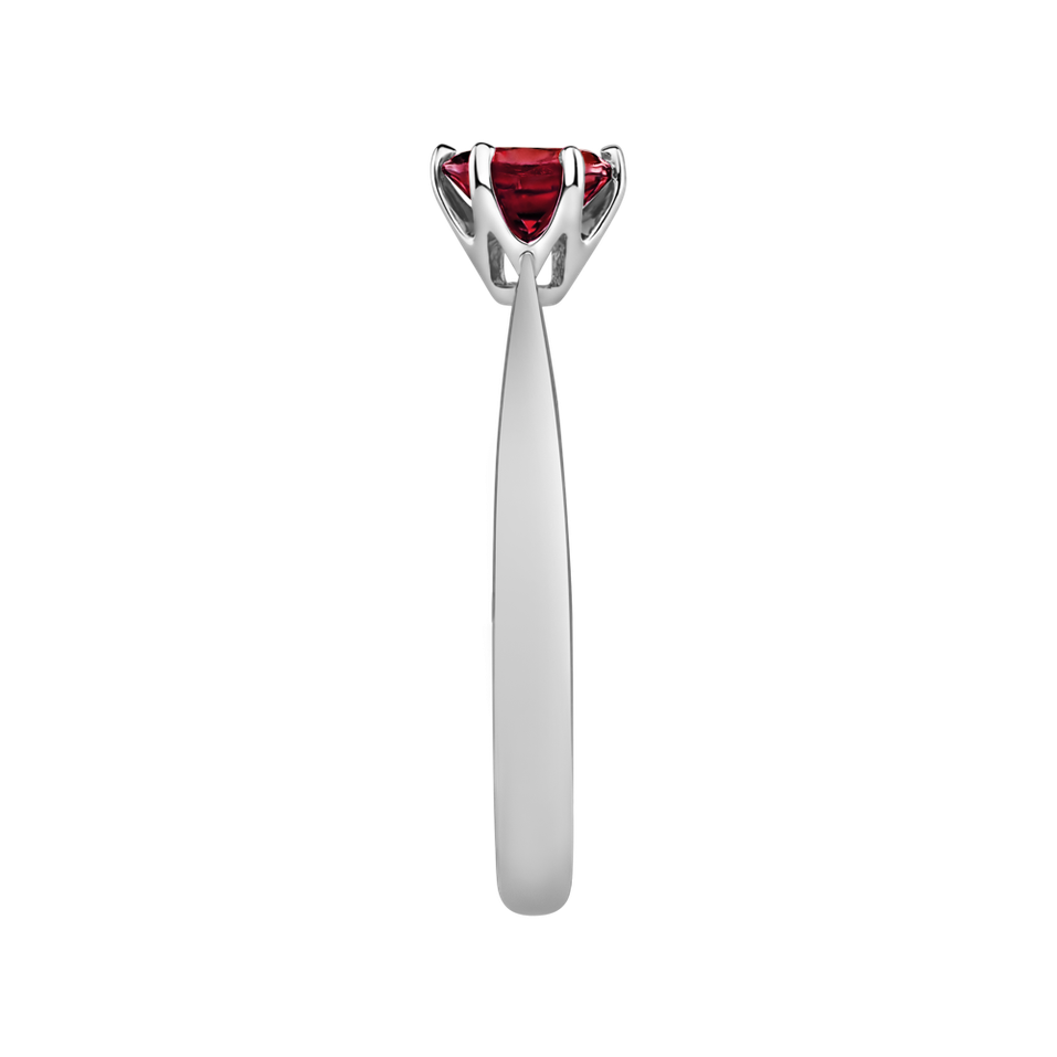 Ring with Ruby Bonbon