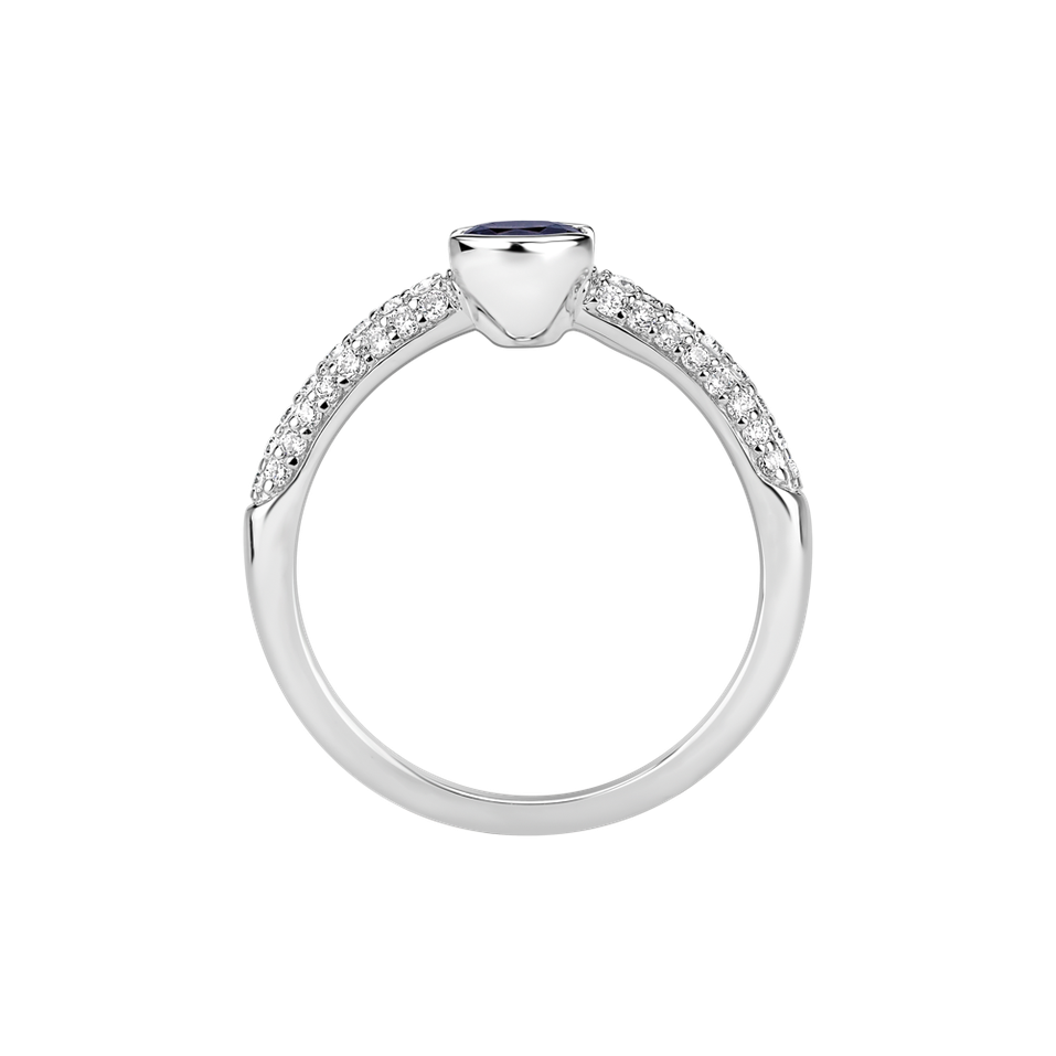 Diamond ring with Sapphire Octavie
