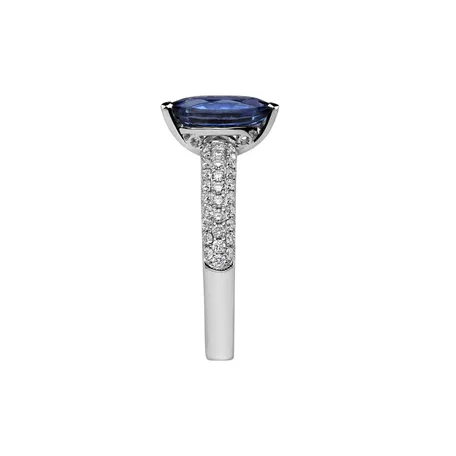 Diamond ring with Sapphire Excellent