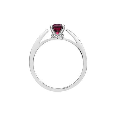 Ring with Garnet and diamonds Clotilde