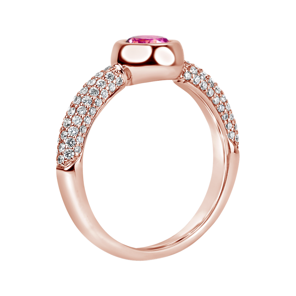 Diamond ring with Topaz Miracle Ray