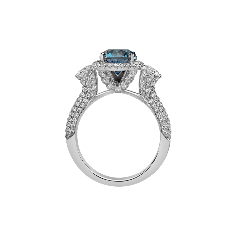 Ring with blue diamonds and white diamonds Nicolina