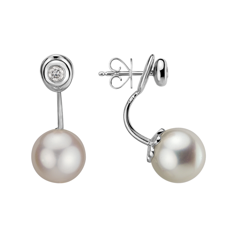 Diamond earrings with Pearl Beauty Queen
