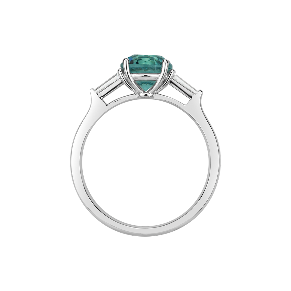 Diamond ring with Tourmalíne Royal Ranger
