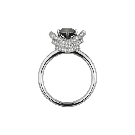 Ring with black and white diamonds Lovie