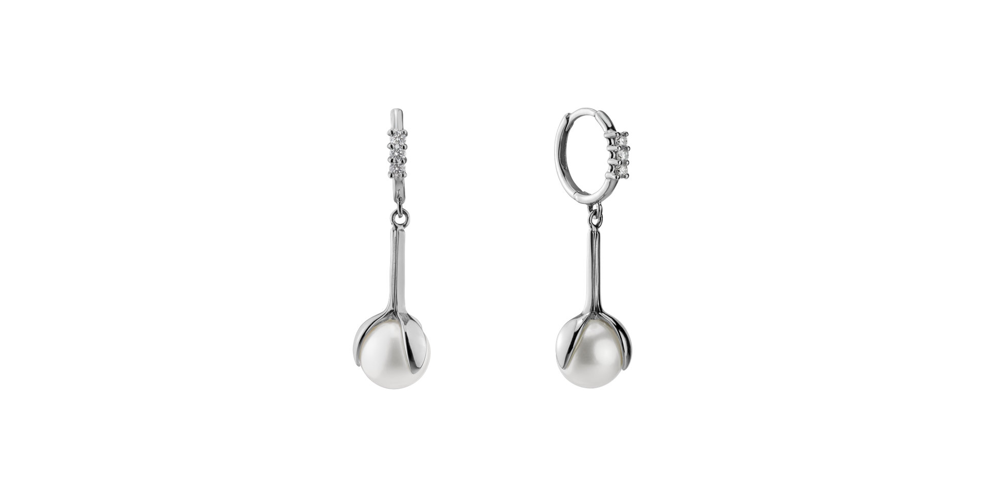 Diamond earrings with Pearl Ocean Flora