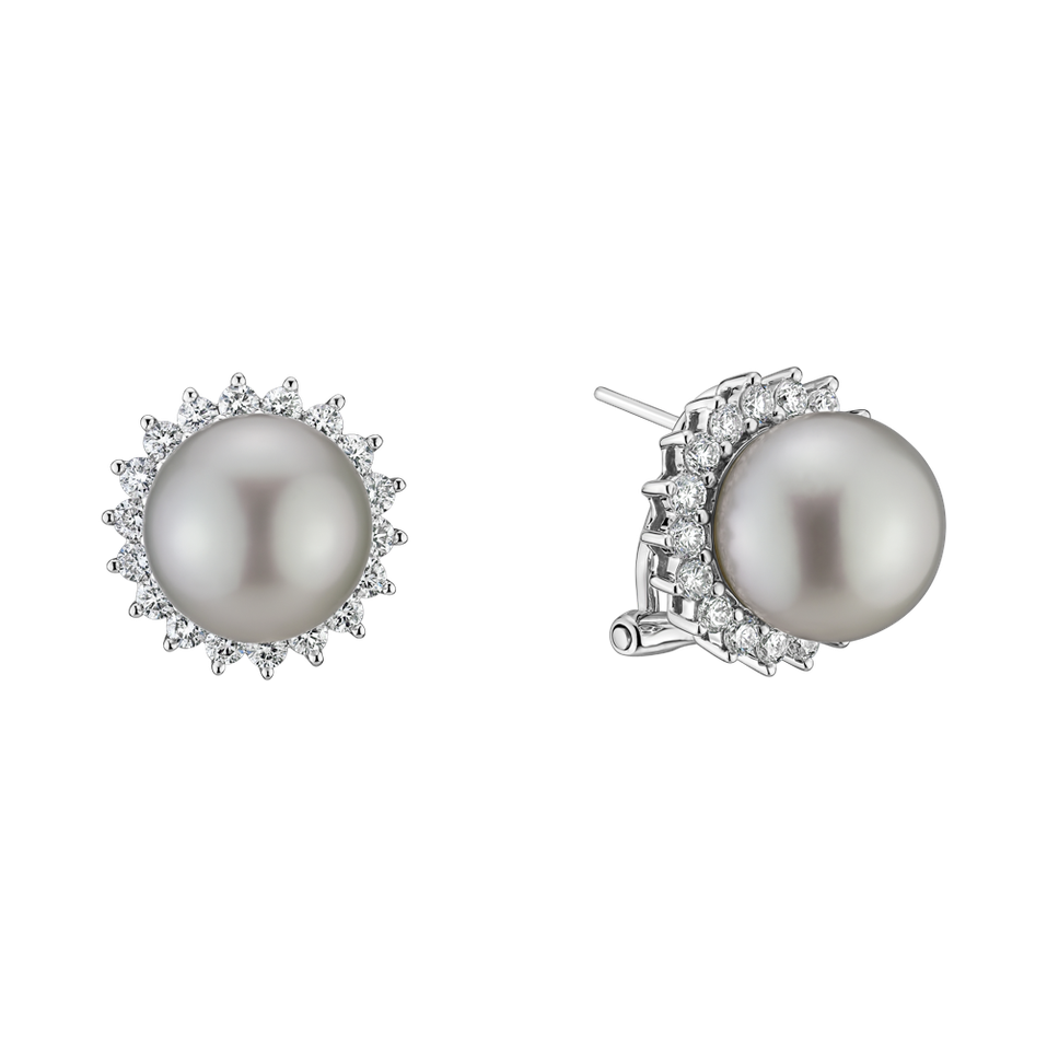 Diamond earrings with Pearl Ramada