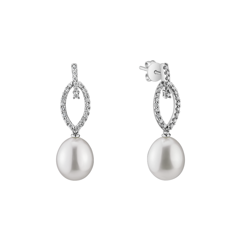 Diamond earrings with Pearl Virginia Pearls