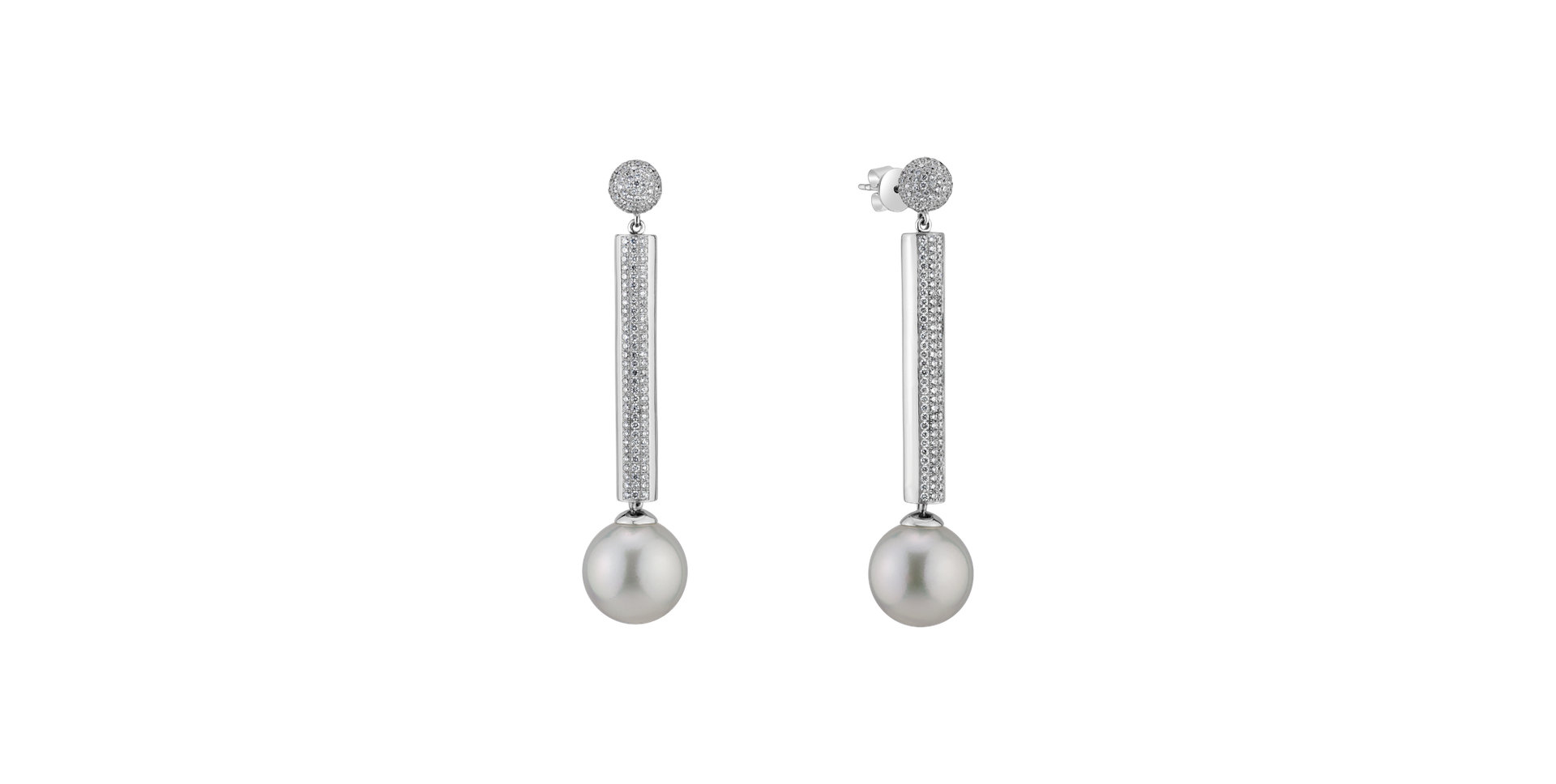 Diamond earrings with Pearl Hermas