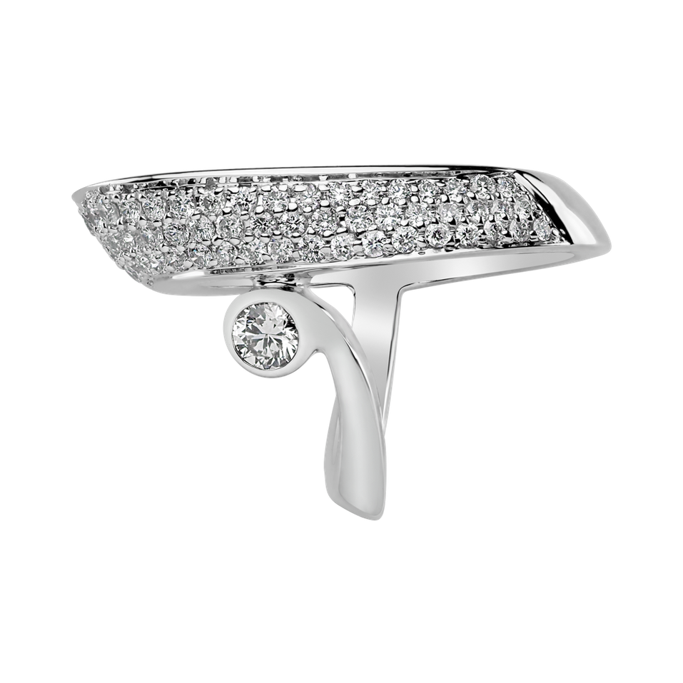 Diamond ring Sensuality