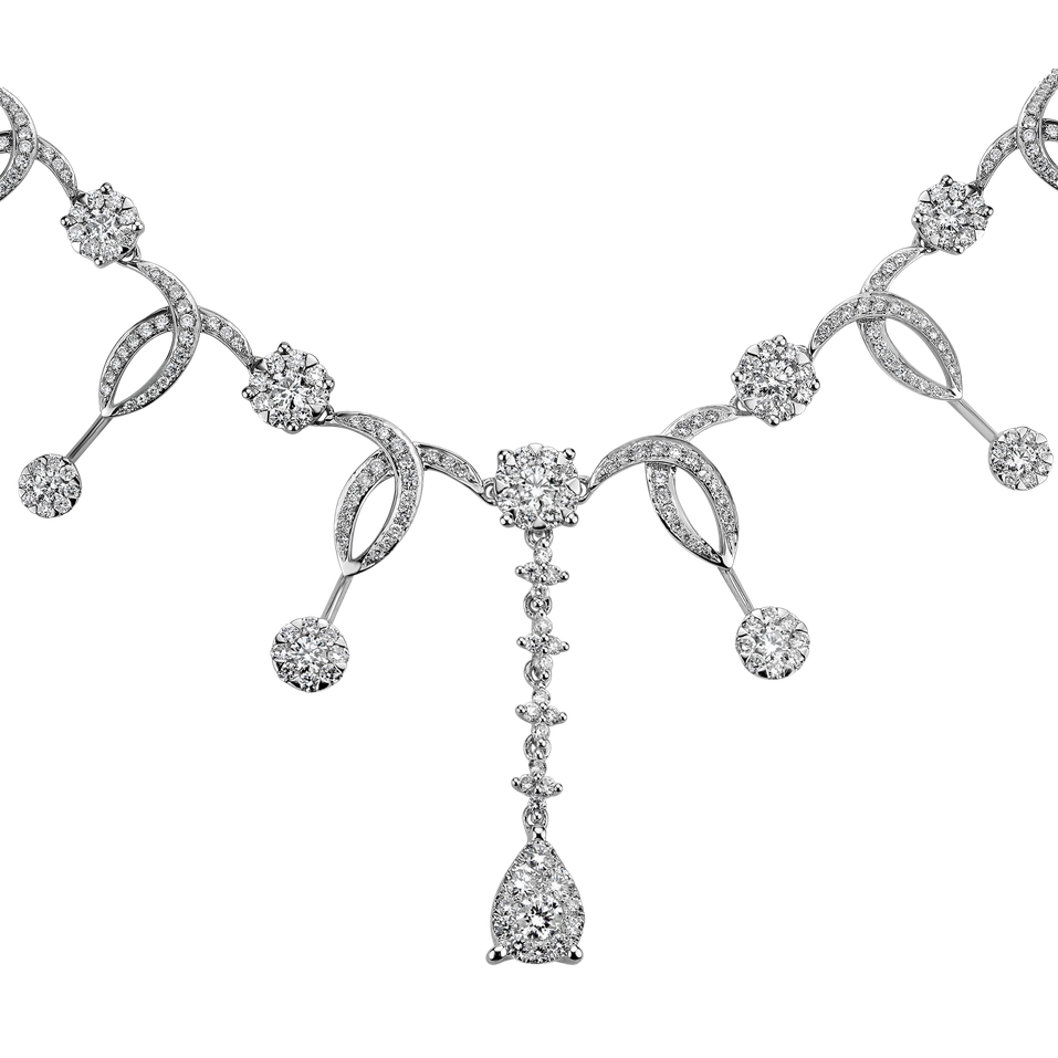 Diamond necklace Delightful