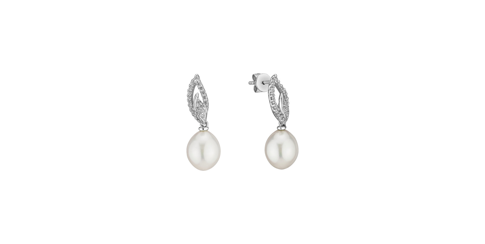 Diamond earrings with Pearl Maricela River