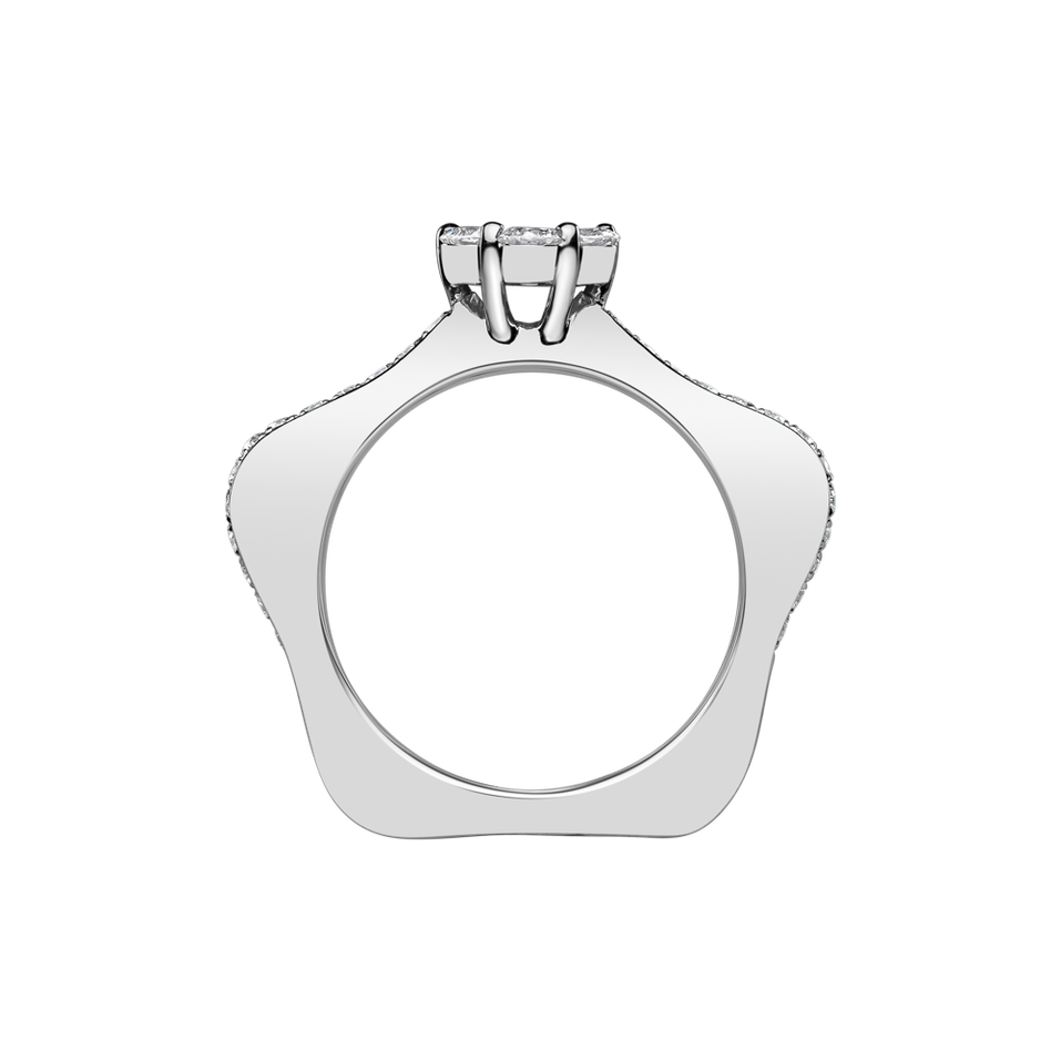 Diamond ring Omer