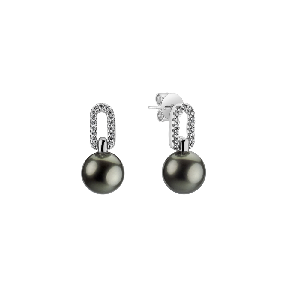 Diamond earrings with Pearl Nainire