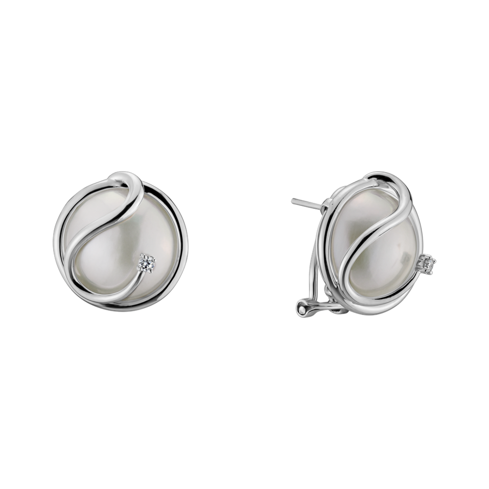 Diamond earrings with Pearl Nebula Pearl