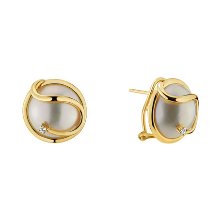 Diamond earrings with Pearl Ophiner