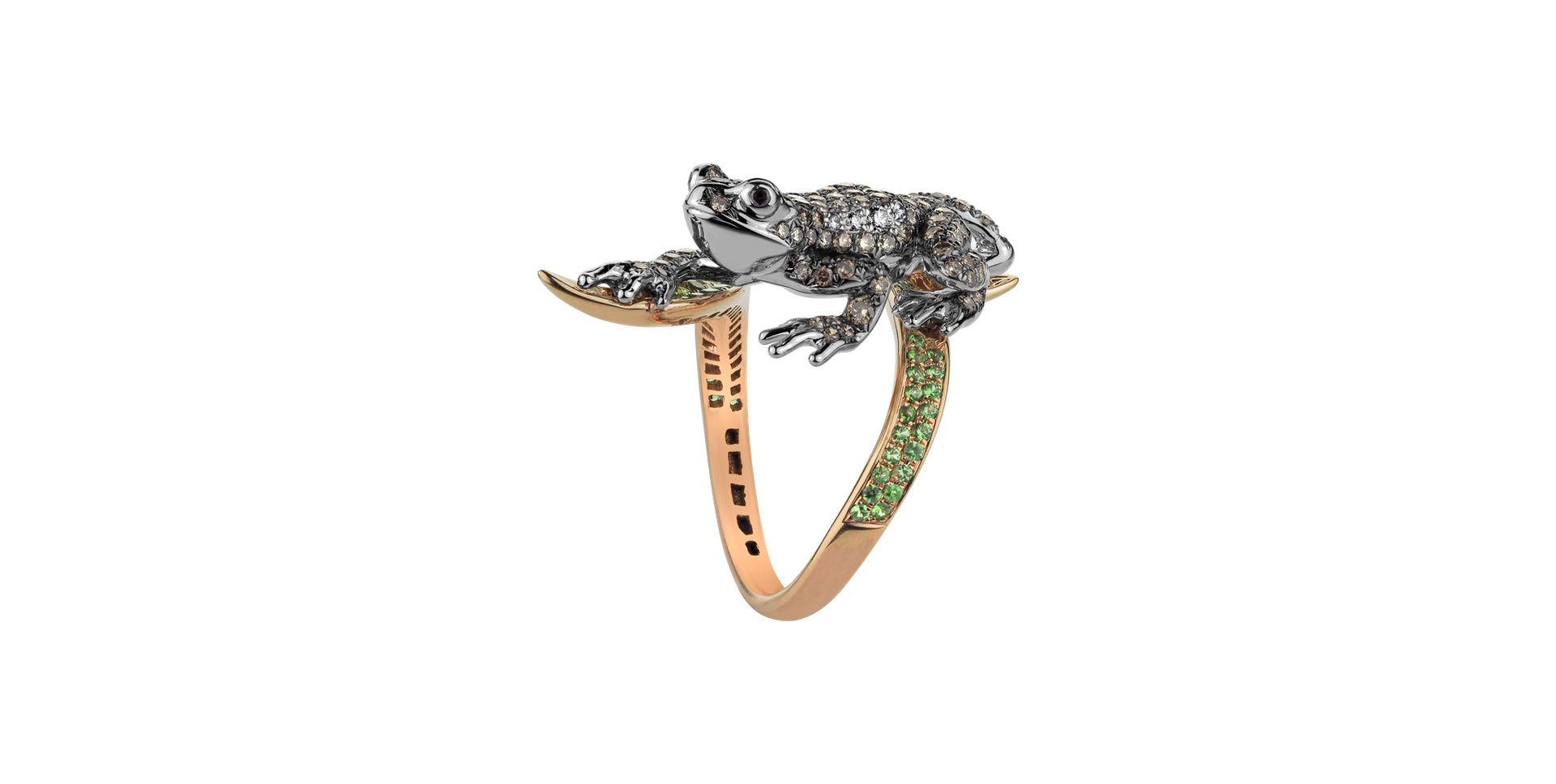 Ring with white, brown and black diamonds and Garnet Luxury Frog