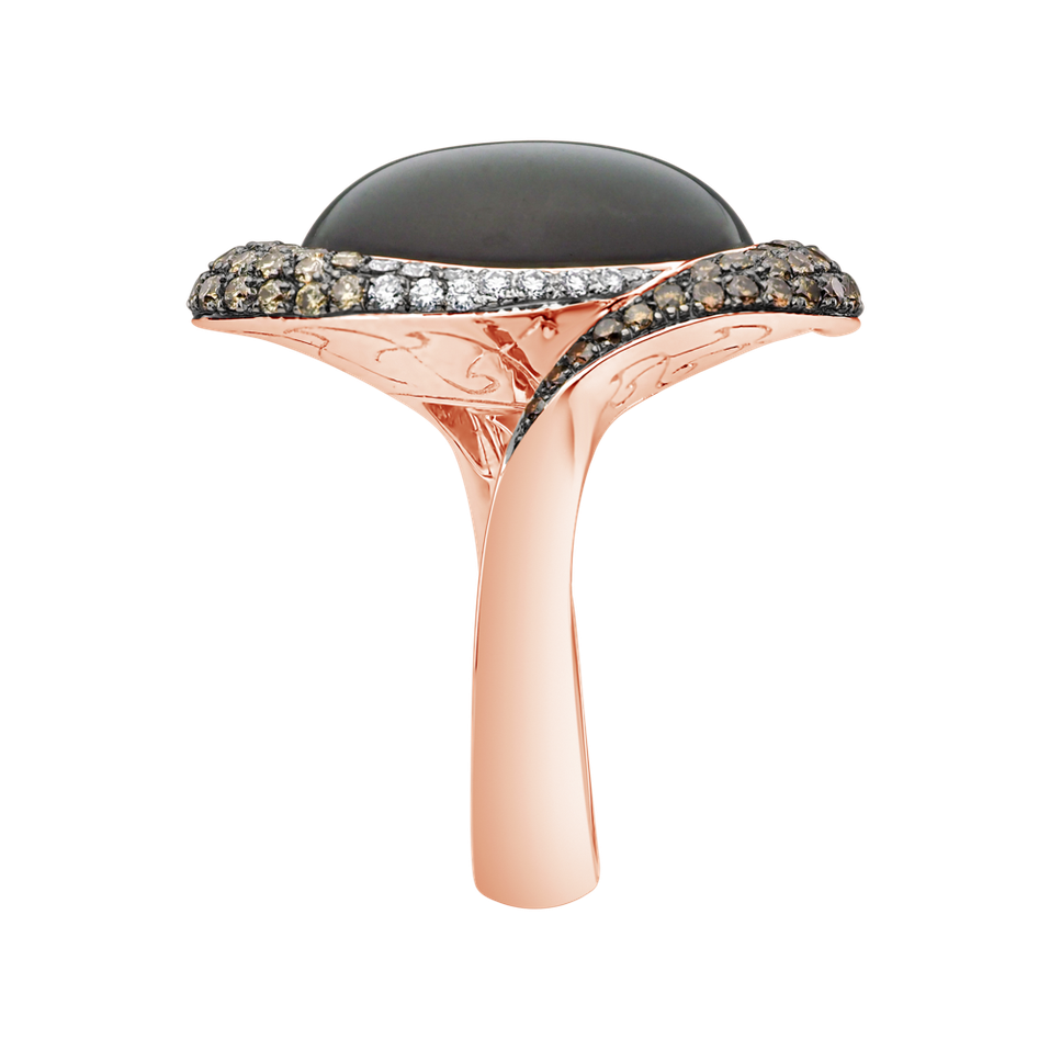 Ring with Moonstone, brown and white diamonds Spectral Mist