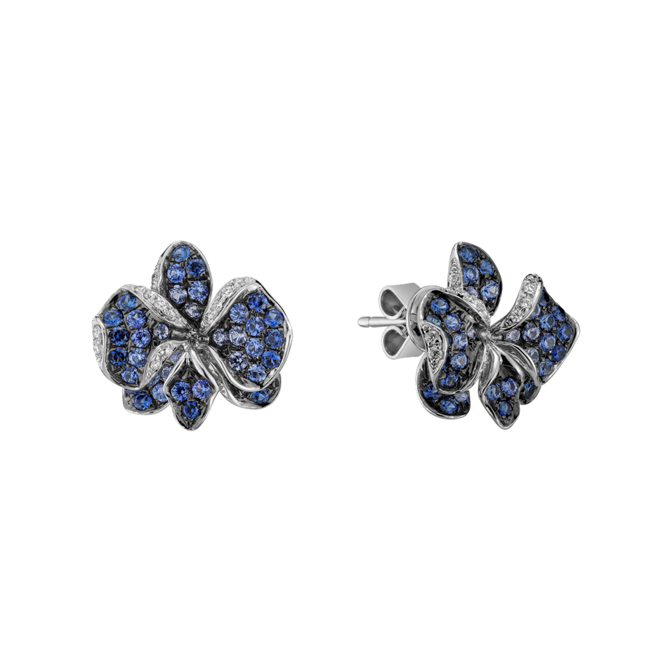 Diamond earrings and Sapphire Dolores
