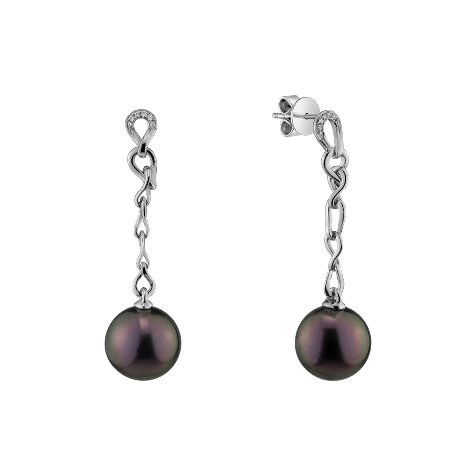 Diamond earrings with Pearl Gathas