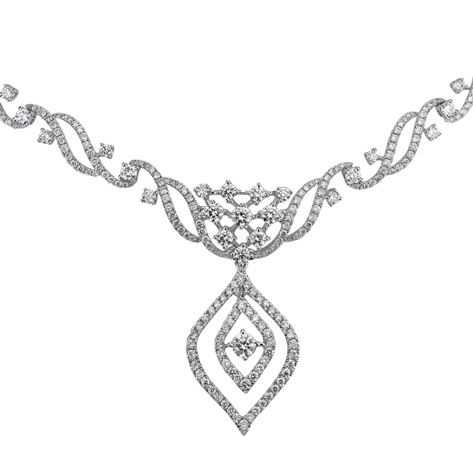 Diamond necklace Enchanting