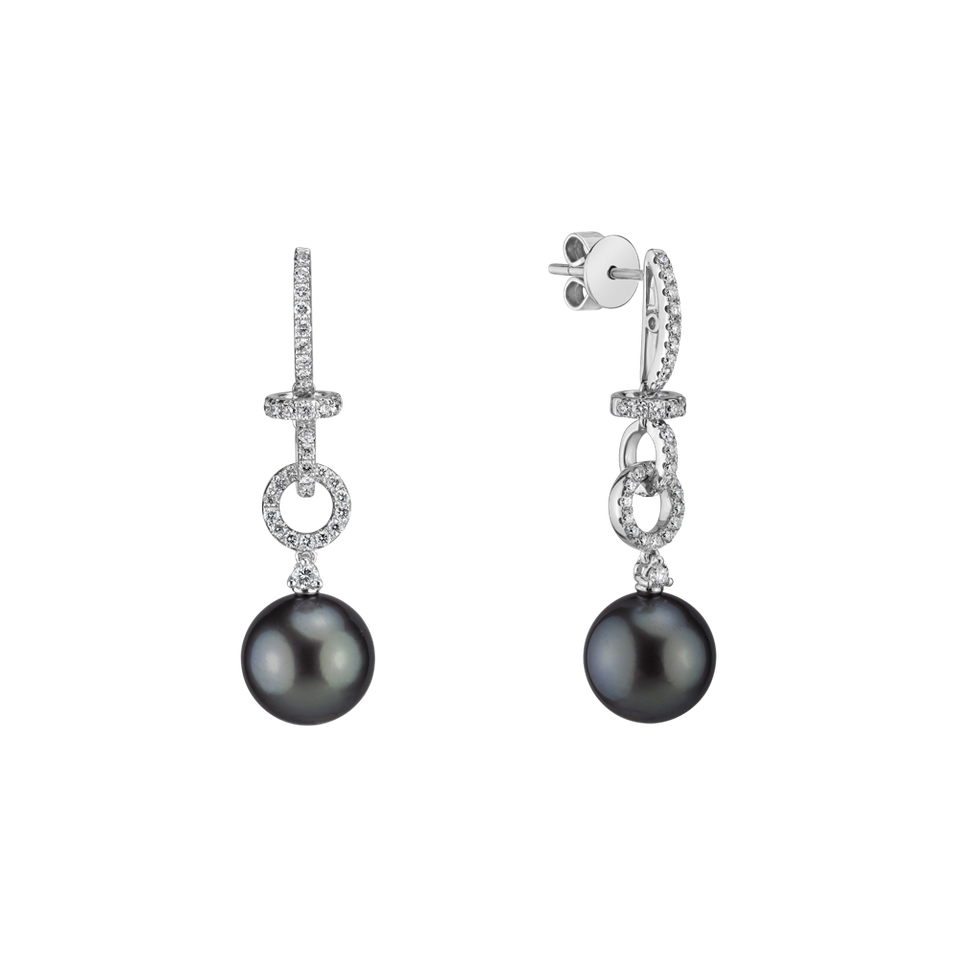 Diamond earrings with Pearl Ghosty Shore