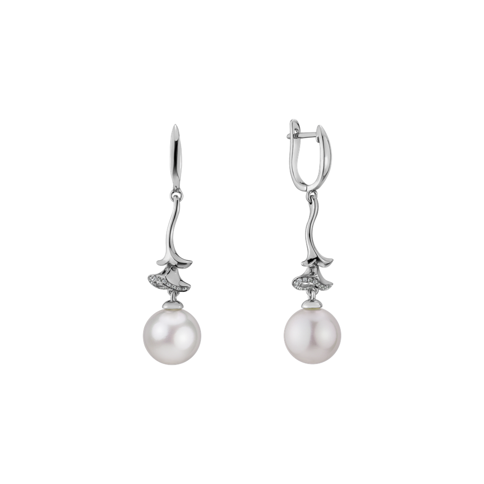 Diamond earrings with Pearl Molteia