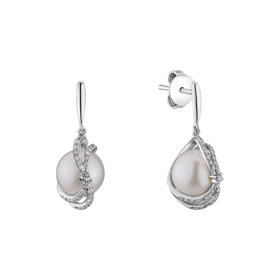 Diamond earrings with Pearl Cry me a river