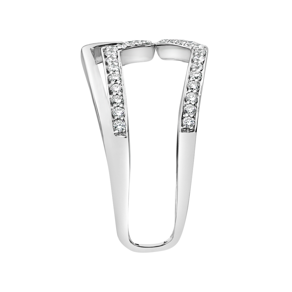 Diamond ring Broken Aura