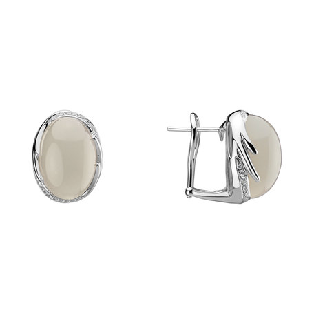 Diamond earrings with Moonstone Mystic Blossom