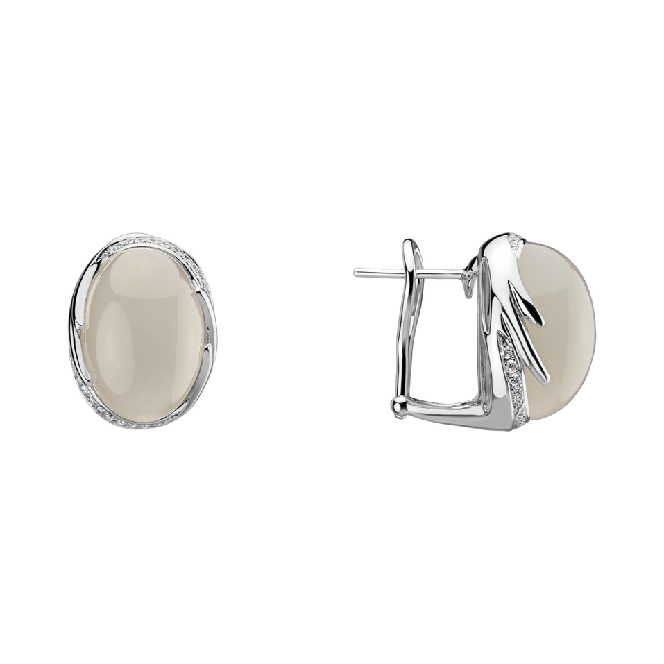 Diamond earrings with Moonstone Mystic Blossom
