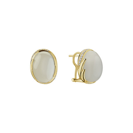 Diamond earrings with Moonstone Mystic Blossom