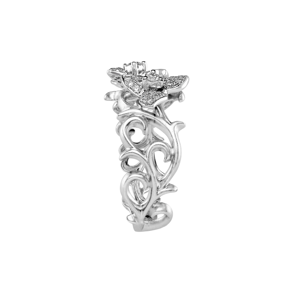 Diamond ring Dancing Buttterflies