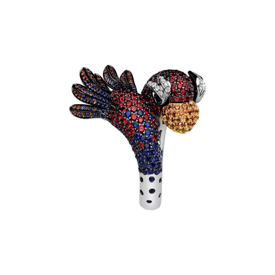 Diamond ring with Sapphire Sparkling Blossom