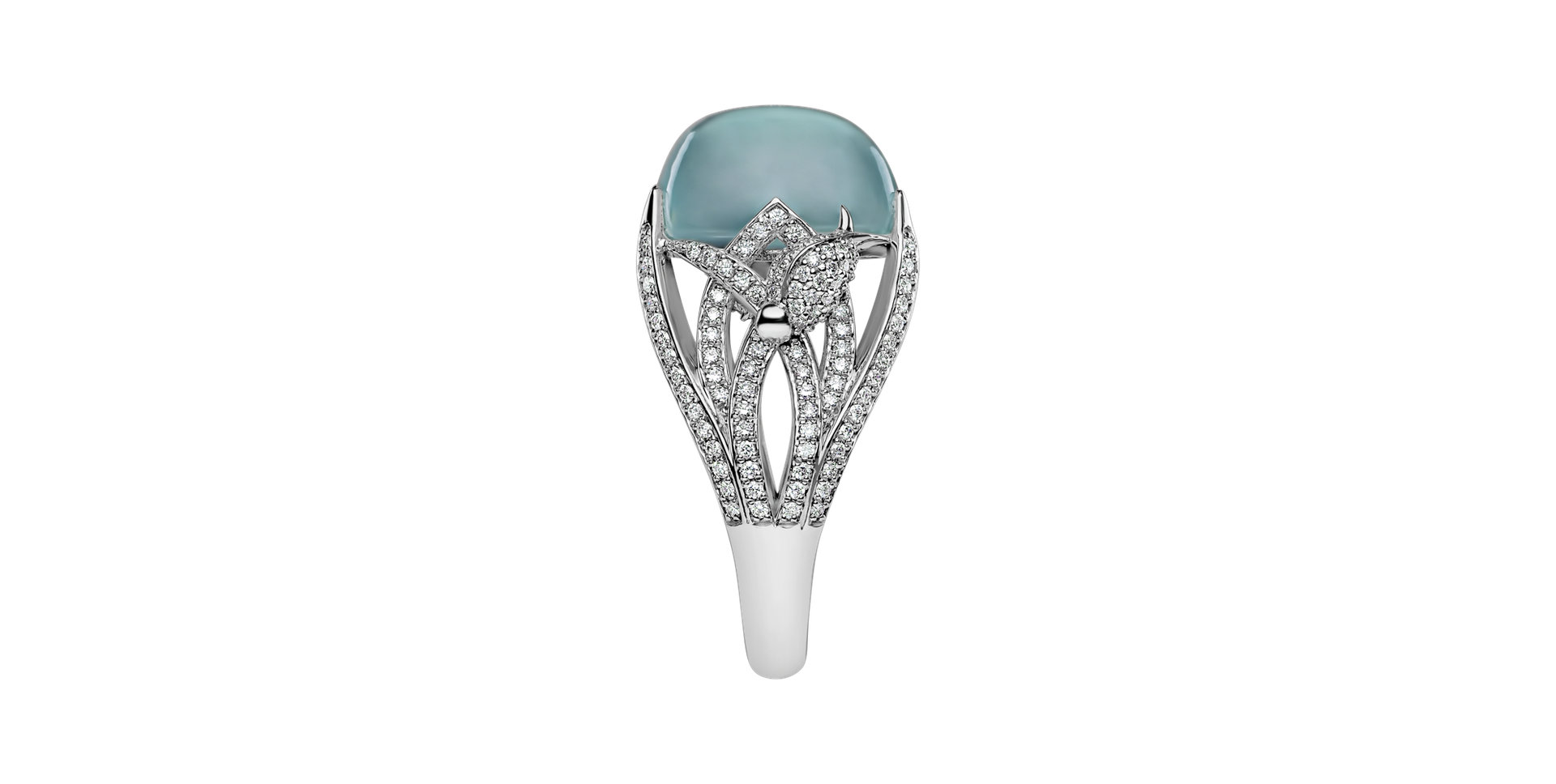 Diamond ring with Aquamarine Fascinating Ladyship